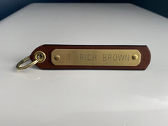 1 inch nameplate keytag in brown leather with engraved brass nameplate